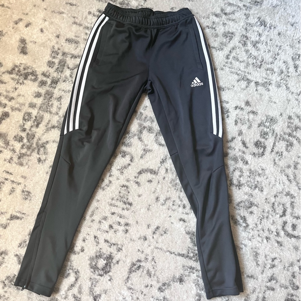 Adidas boys track pants - great condition